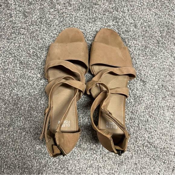 Eileen fisher sandals women’s 9.5 tan leather strappy wedge zip up open toe shoe - Picture 6 of 9